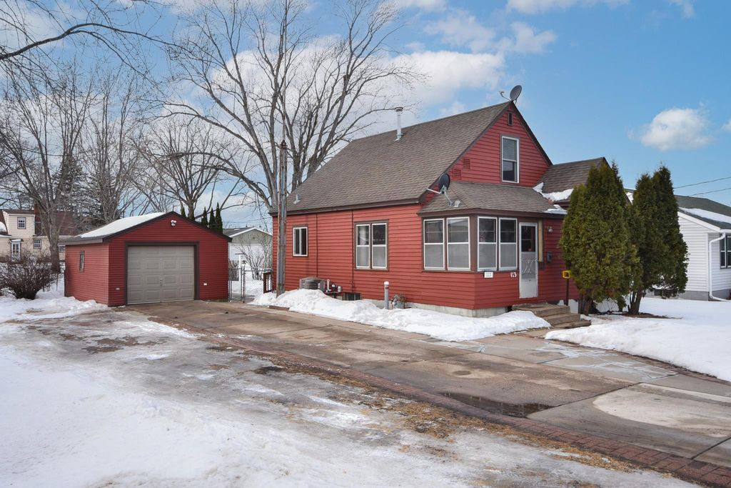 Photo of 113 6th Avenue N, Sauk Rapids, MN 56379 (MLS # 7034135)