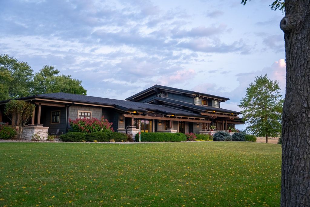 Photo of 32979 County Road 1, La Crescent, MN 55947 (MLS # 7043339)