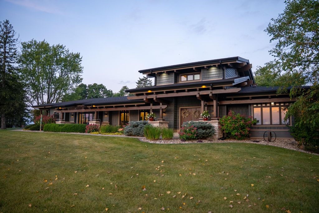 Photo of 32979 County Road 1, La Crescent, MN 55947 (MLS # 7043339)