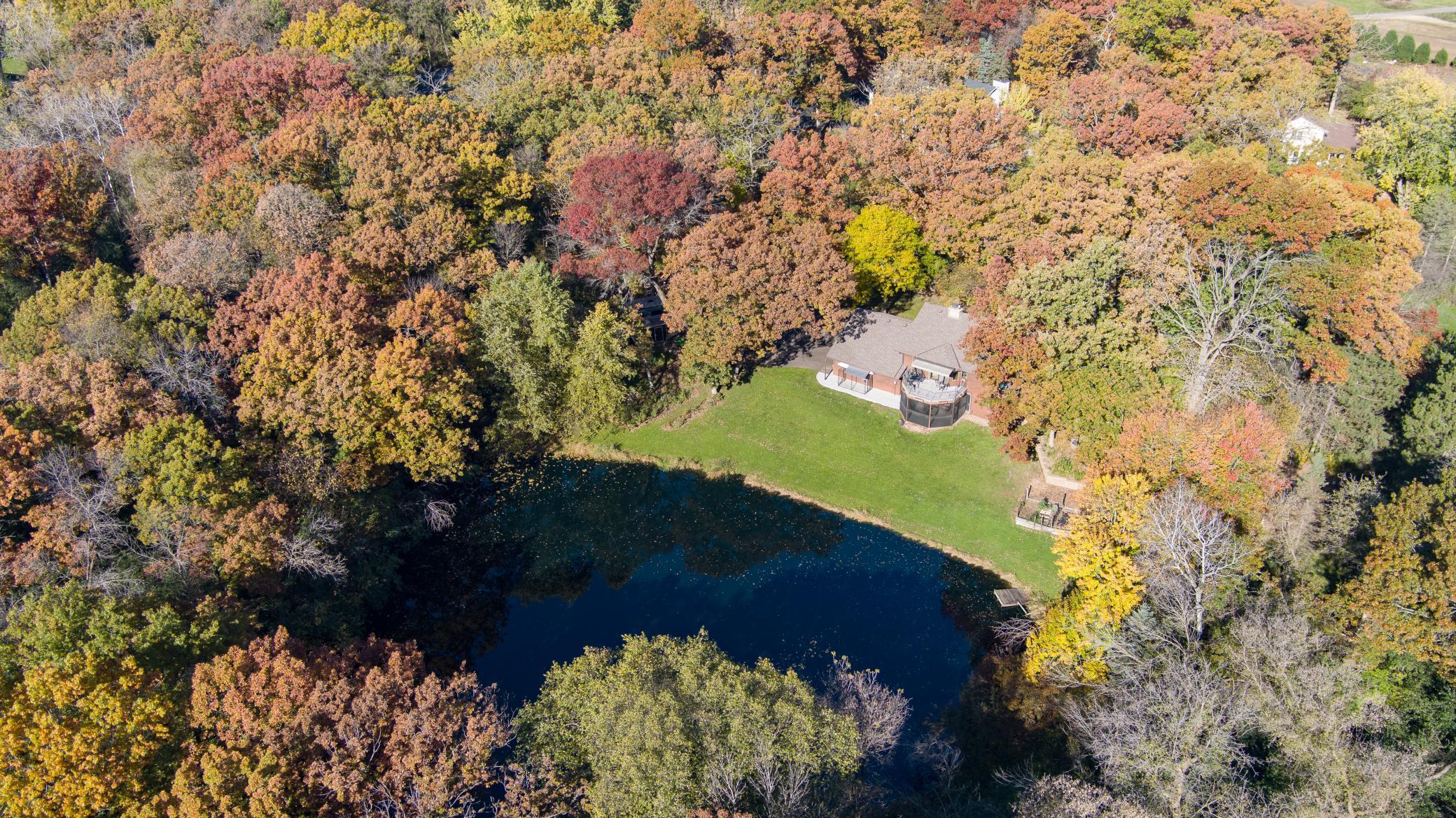 8717 Demontreville Trail N