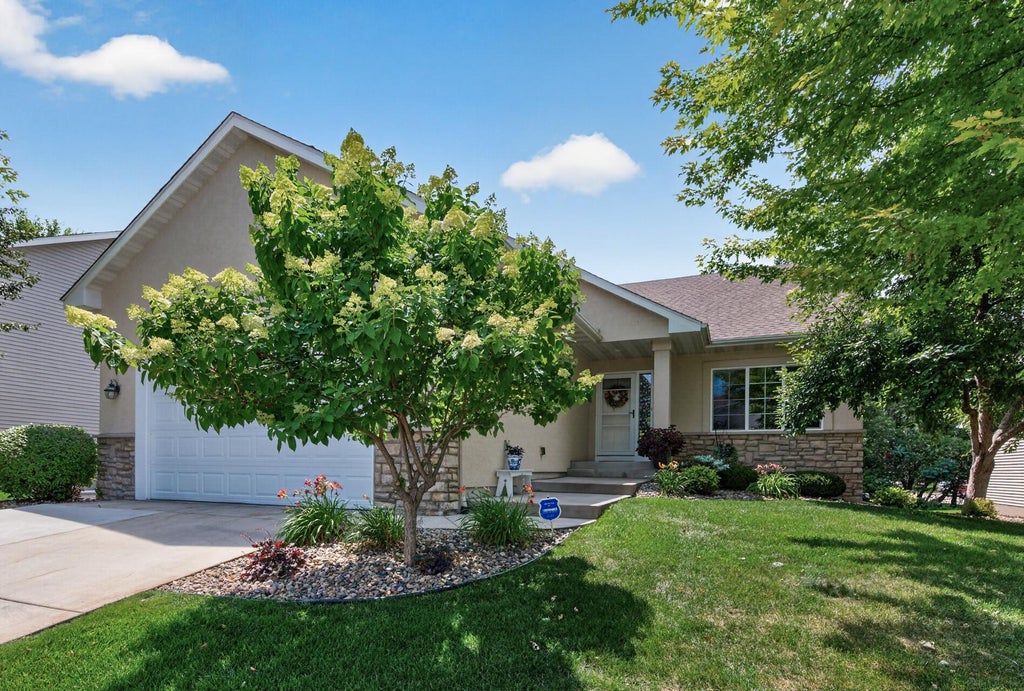 Photo of 2637 Wilds Lane NW, Prior Lake, MN 55372 (MLS # 7139269)