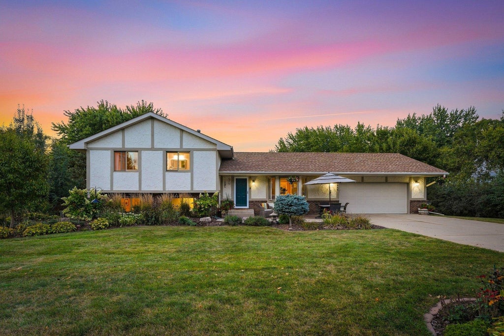 Photo of 2080 Kelzer Pond Drive, Victoria, MN 55386 (MLS # 7143808)