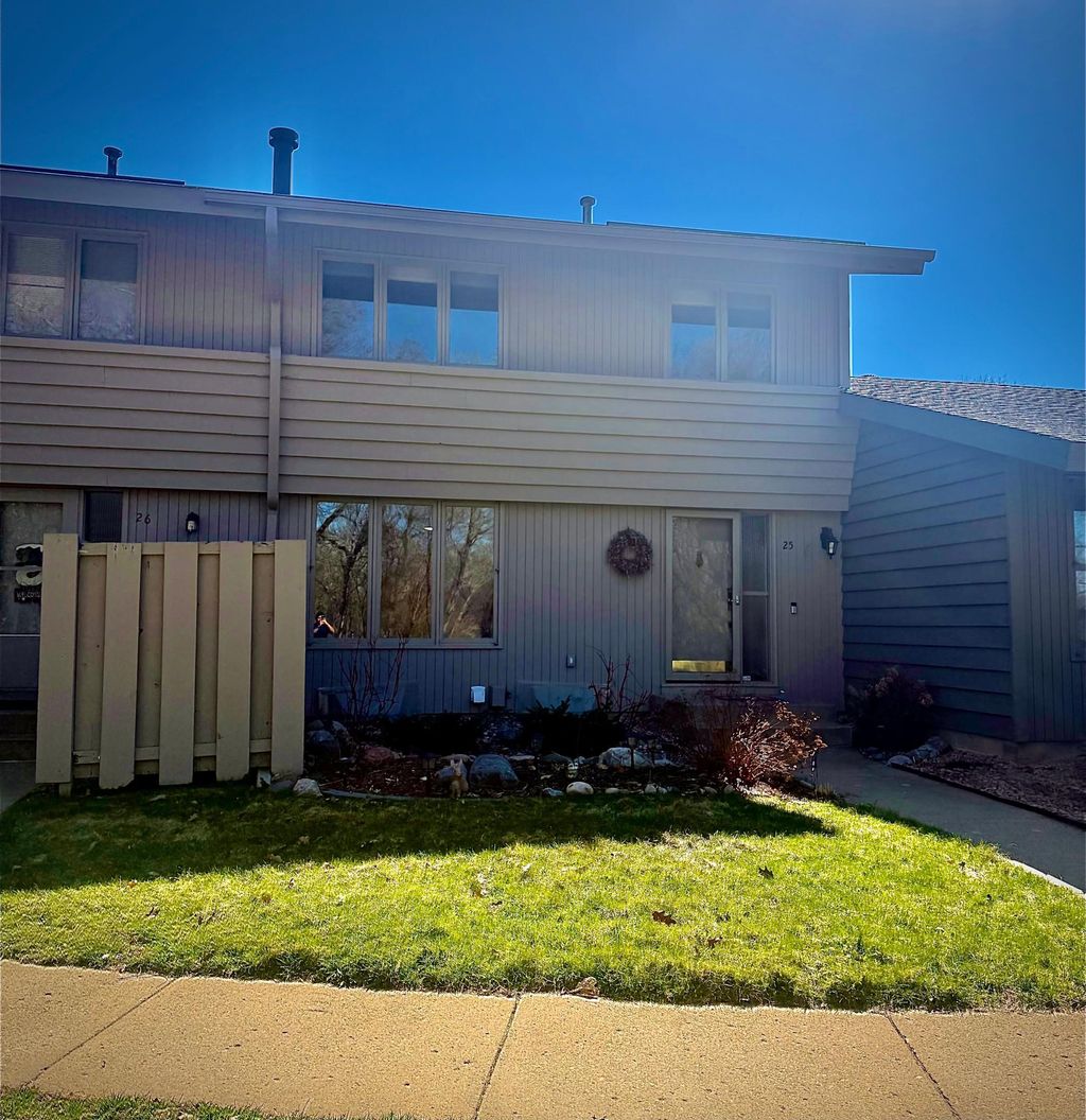 Photo of 25 Walden Street, Burnsville, MN 55337 (MLS # 7033859)