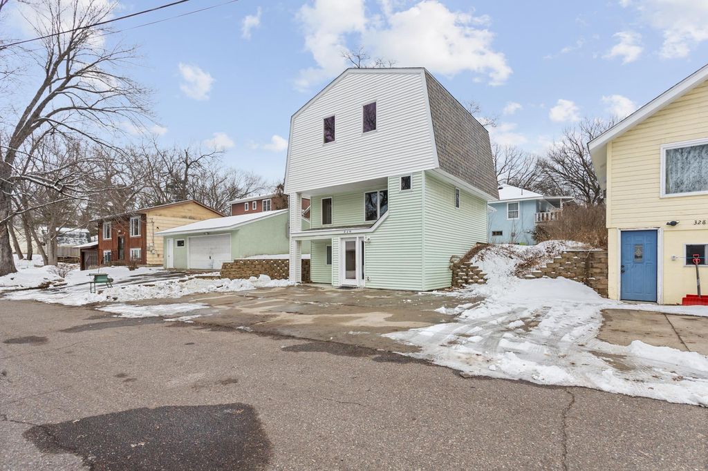 Photo of 326 Faversham Rd, Willernie, MN 55090 (MLS # 7047946)