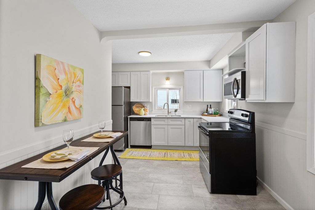 Photo of 326 Faversham Rd, Willernie, MN 55090 (MLS # 7047946)