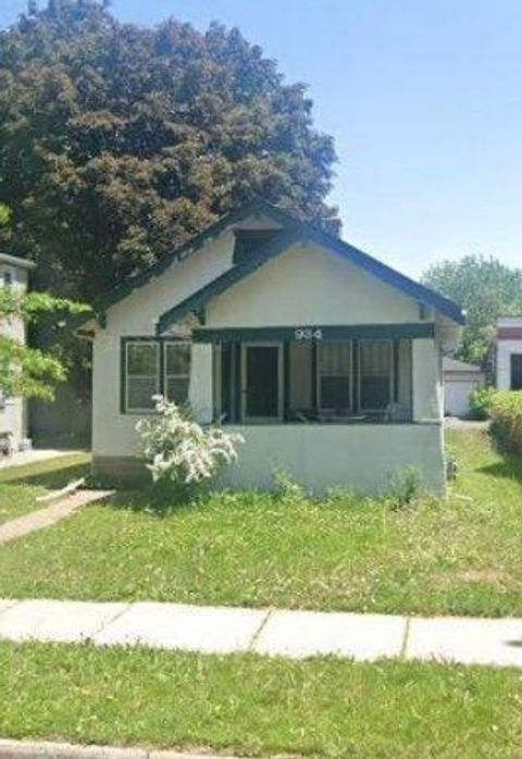 934 Ottawa Avenue West Saint Paul MN 55118