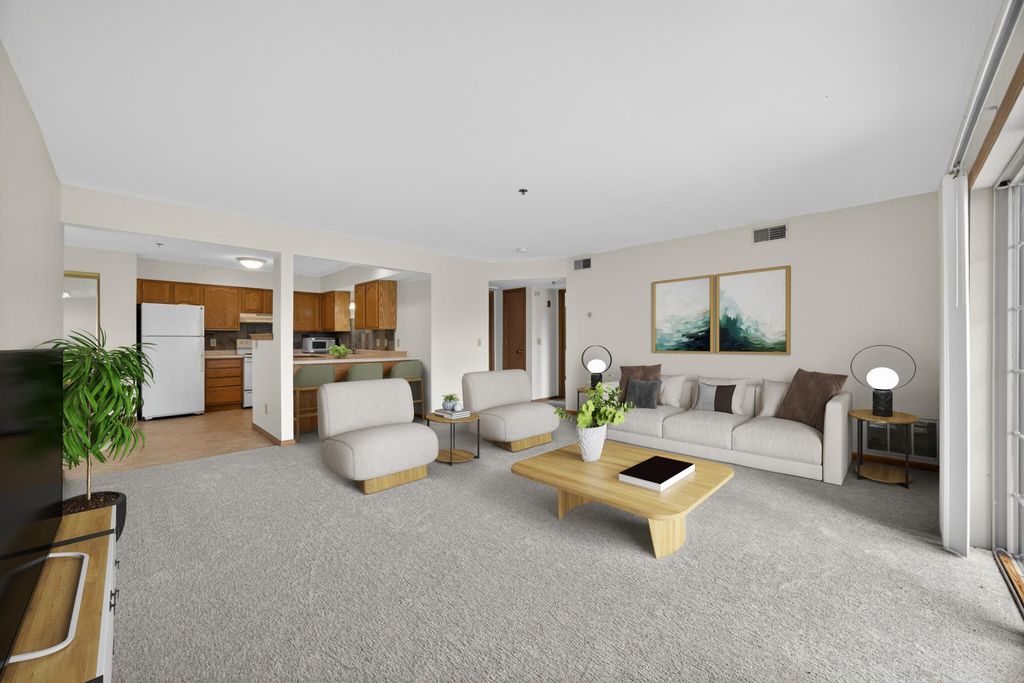 Photo of 1826 Deerhaven Lane NE #16, Rochester, MN 55906 (MLS # 7060300)