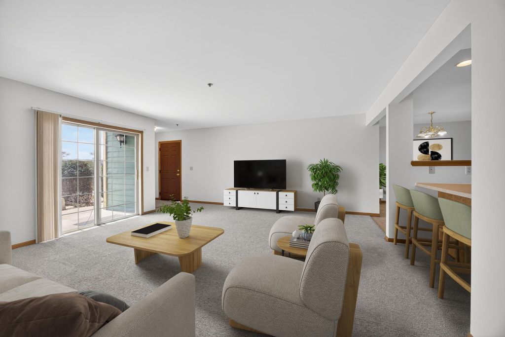 Photo of 1826 Deerhaven Lane NE #16, Rochester, MN 55906 (MLS # 7060300)