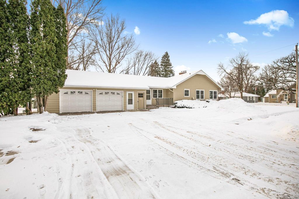 Photo of 615 Mooers Avenue SE, Cokato, MN 55321 (MLS # 7002770)