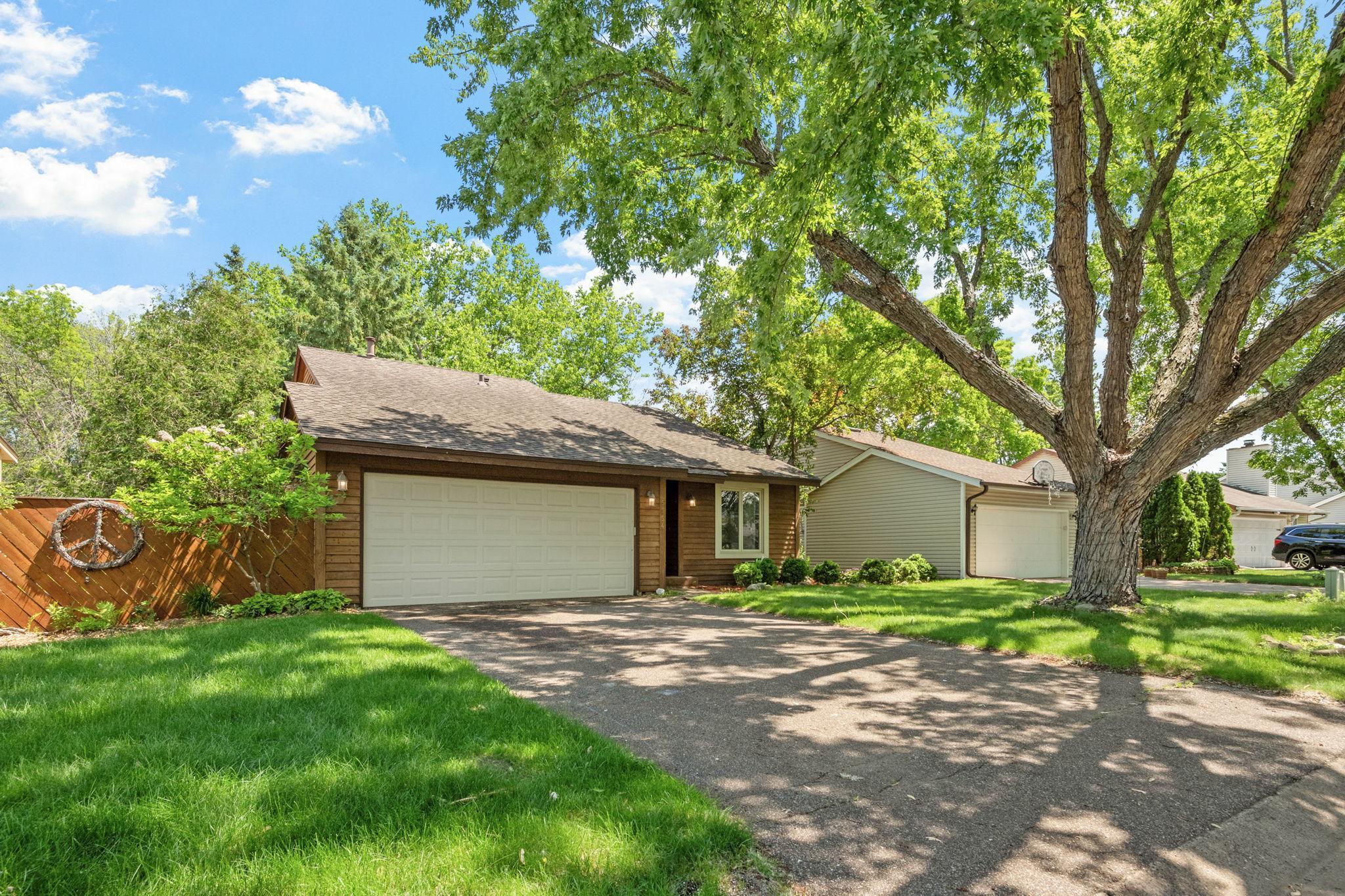 5554 Knoll Drive
