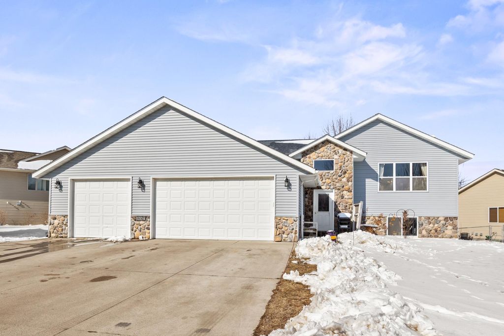 Photo of 1204 Prairie Ridge Lane, Lester Prairie, MN 55354 (MLS # 7027262)