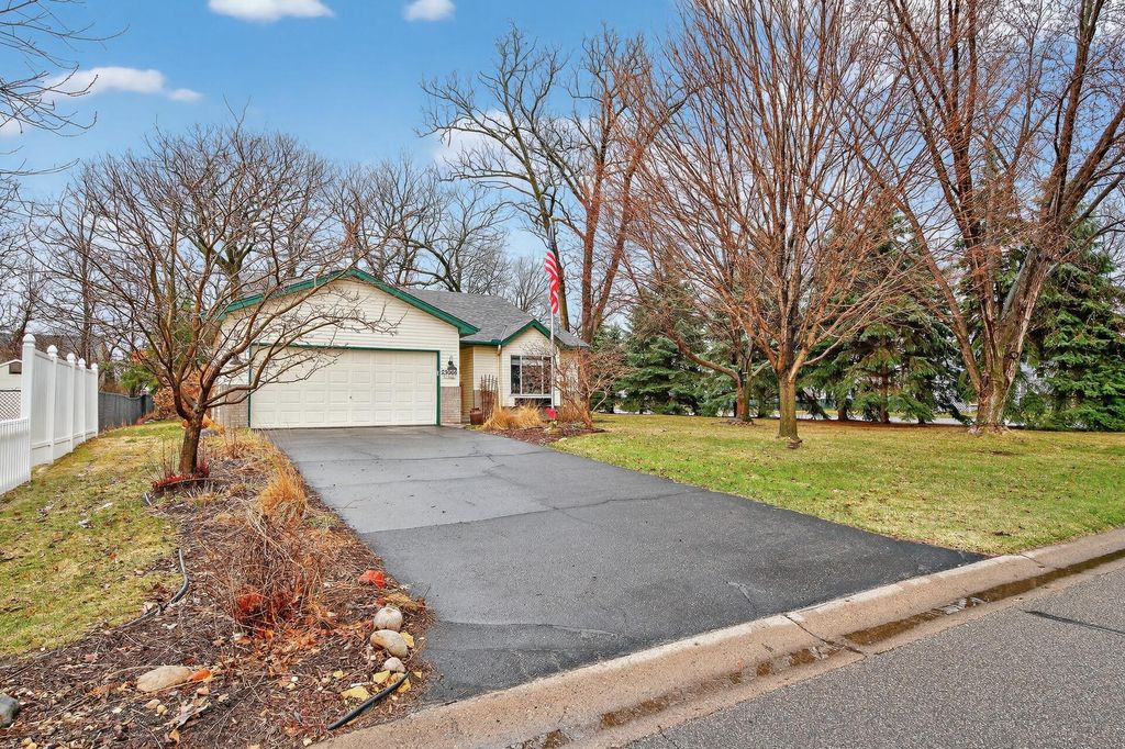 Photo of 23066 Jivaro Street NW, Saint Francis, MN 55070 (MLS # 7044989)