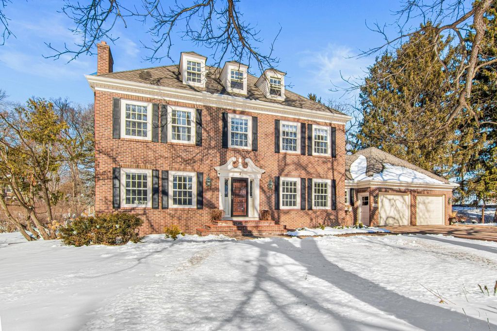 Photo of 5930 Stonebridge Road, Mound, MN 55364 (MLS # 7026321)