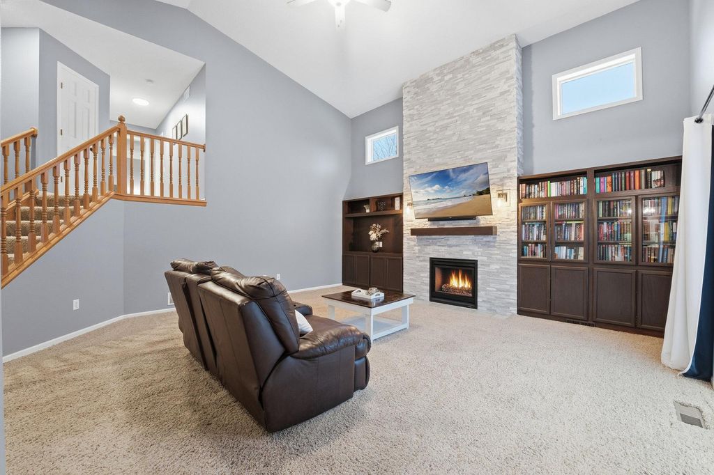 Photo of 1705 Vale Court, Faribault, MN 55021 (MLS # 6820345)