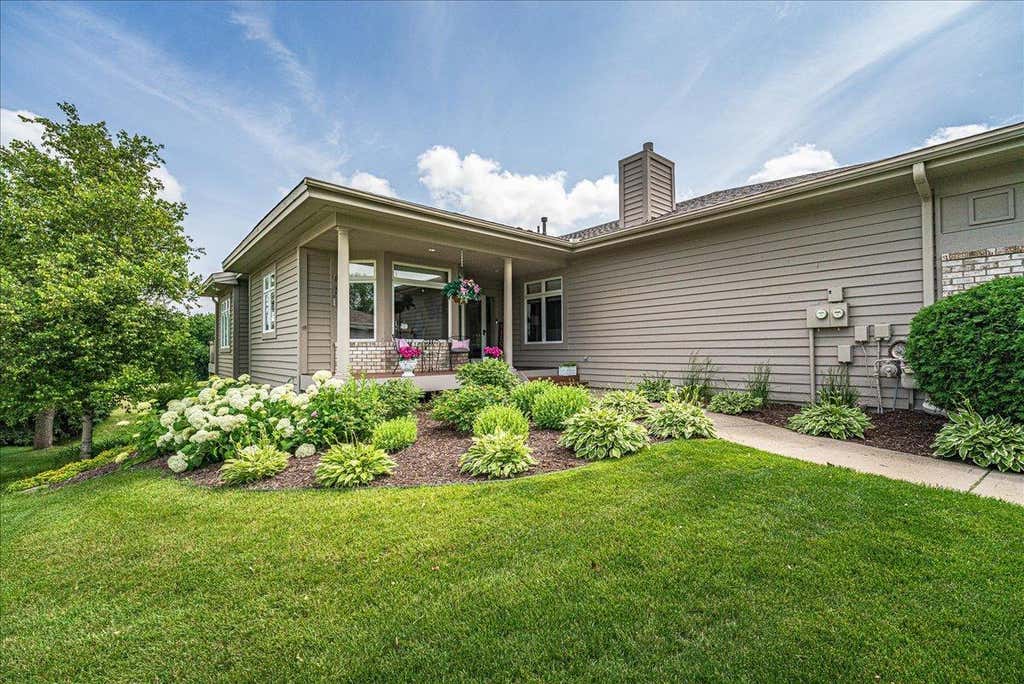 Photo of 3084 Wilds Ridge Court NW, Prior Lake, MN 55372 (MLS # 7101558)