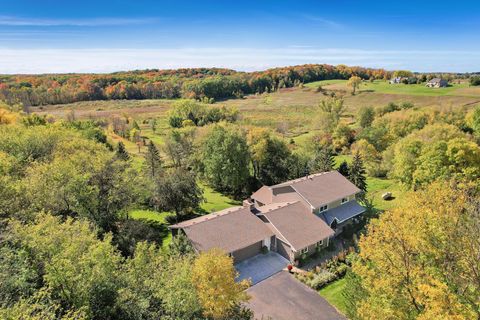1985 Hamel Road Medina MN 55340
