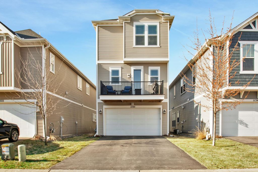 Photo of 11341 81st Way N, Maple Grove, MN 55369 (MLS # 7044223)