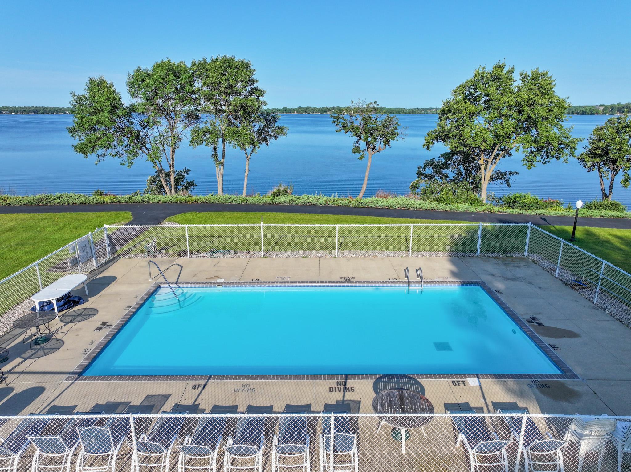 2560 Old County Road 120 NE