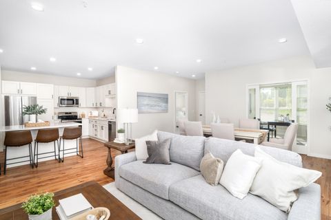 2350 Harbor Place 309 Mound MN 55364