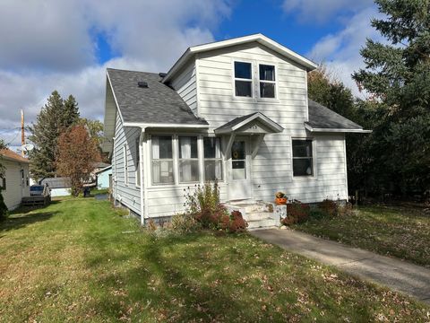 413 4th Street SW Crosby MN 56441