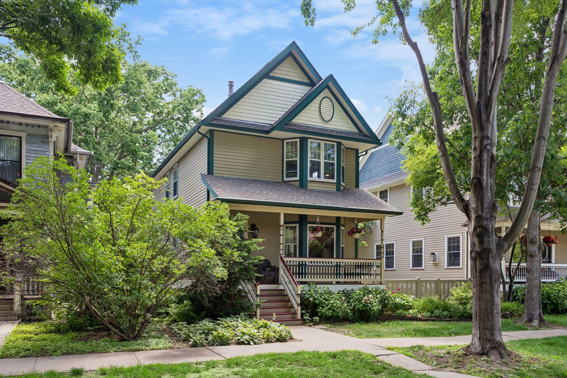 484 Laurel Avenue