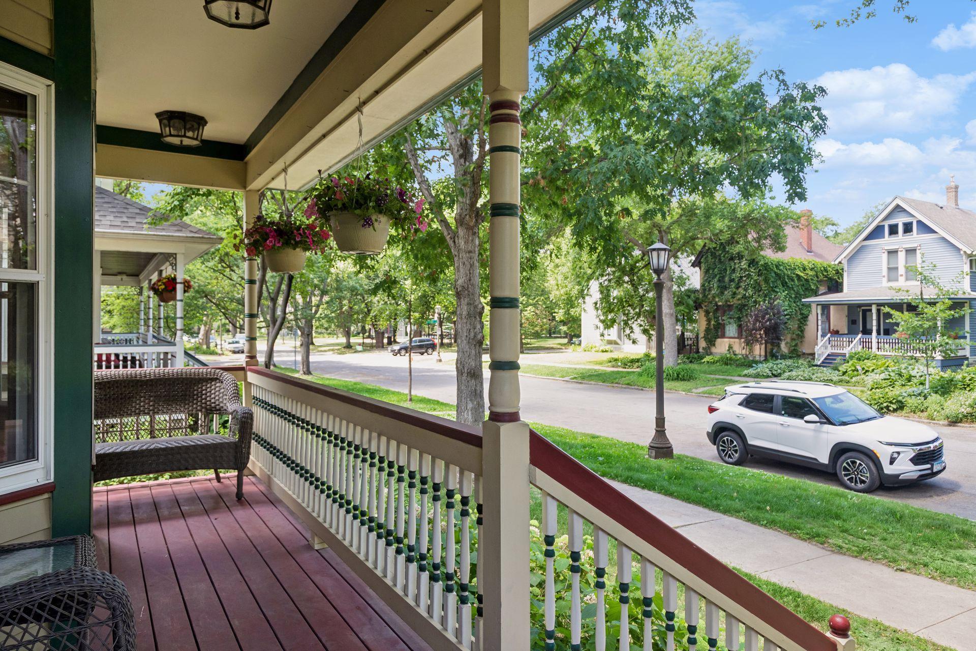 484 Laurel Avenue