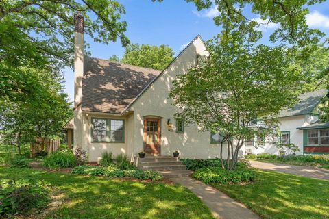 1425 Grantham Street Saint Paul MN 55108