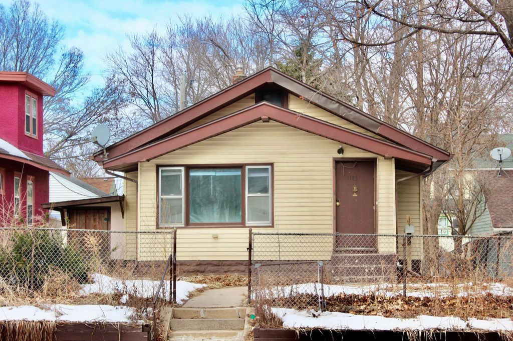 Photo of 1173 Mclean Avenue, Saint Paul, MN 55106 (MLS # 7021479)