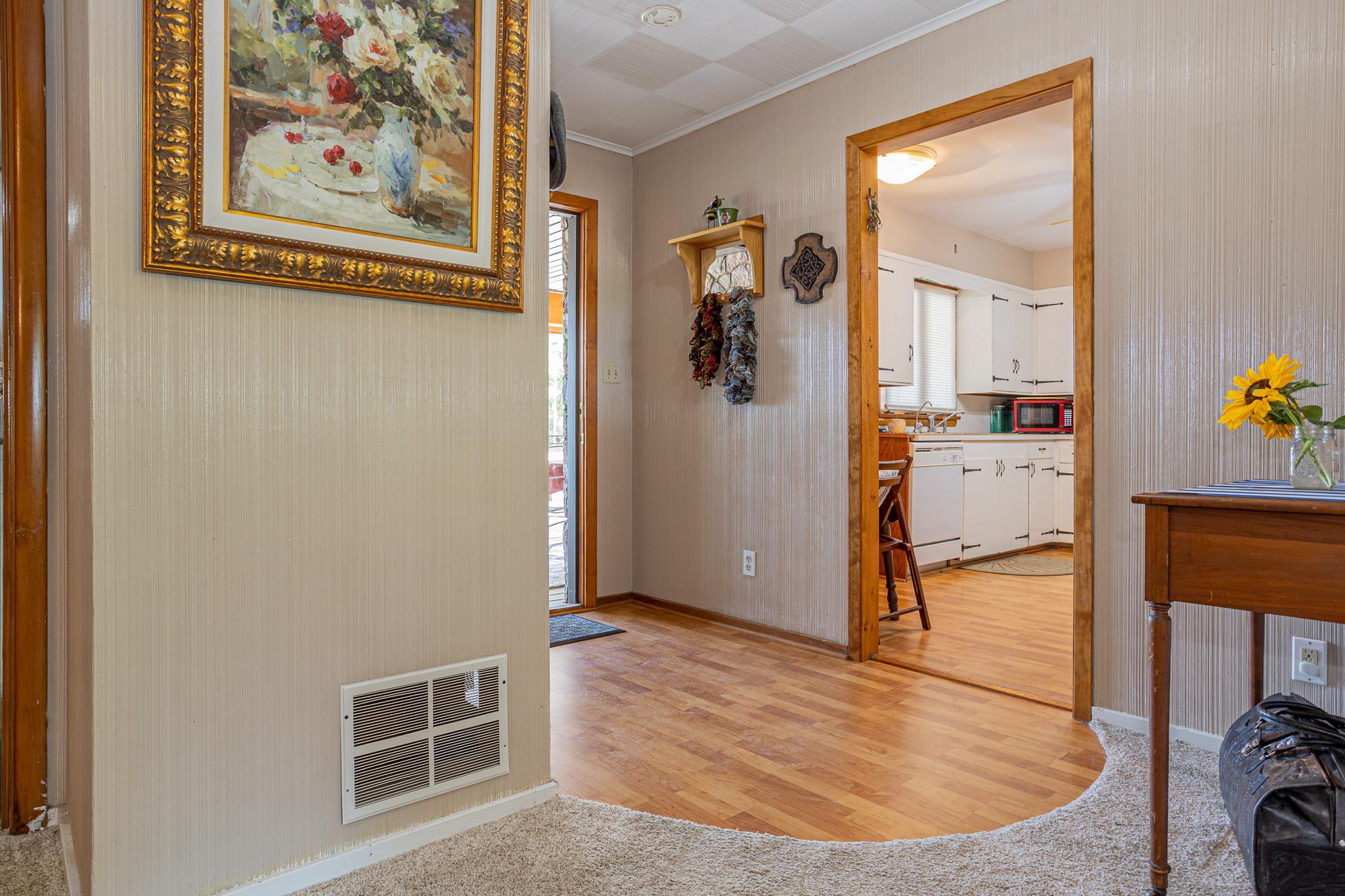 3062 _State Highway 84 NE