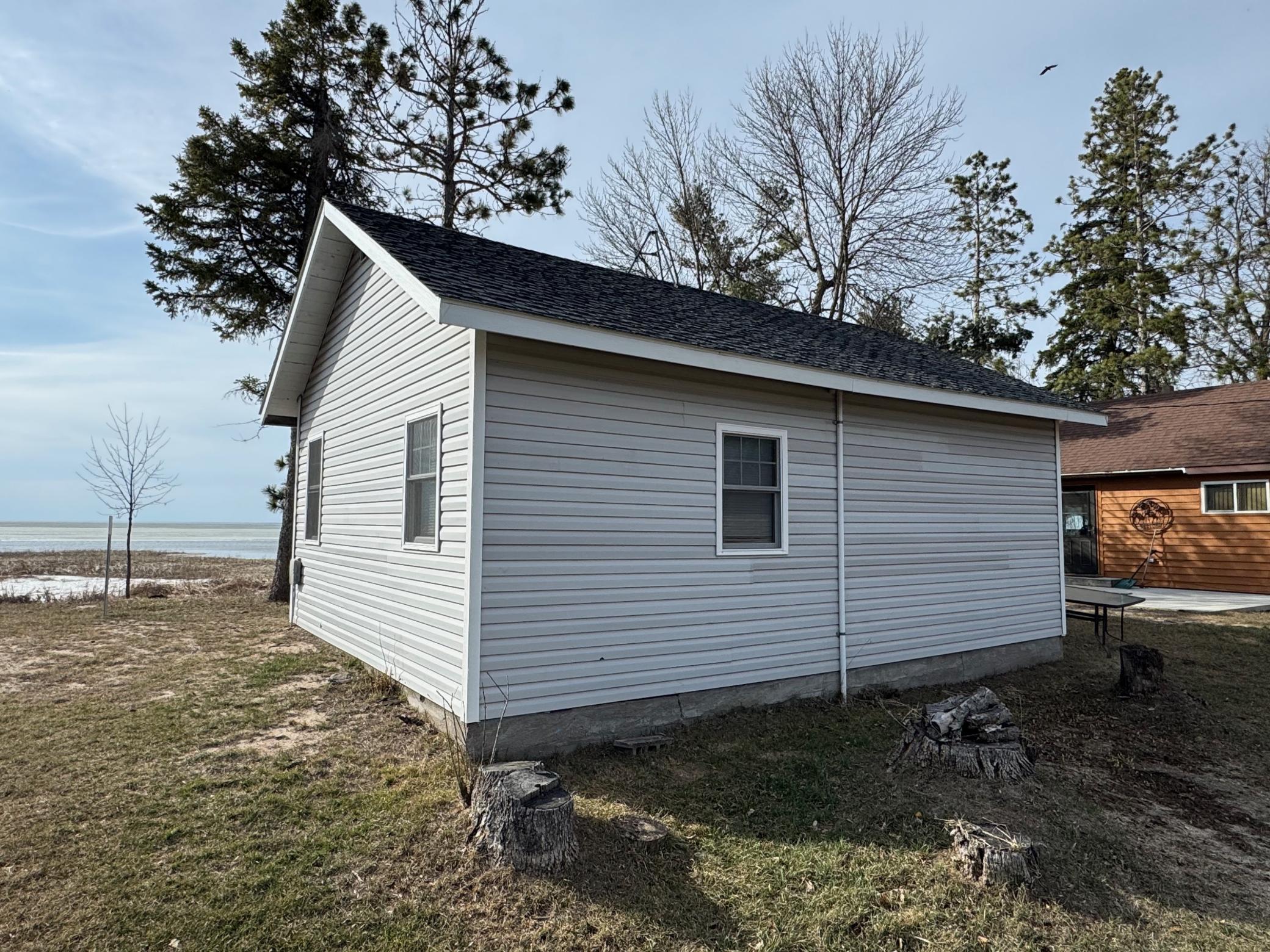 25845 Lou Rayne Beach Road NE