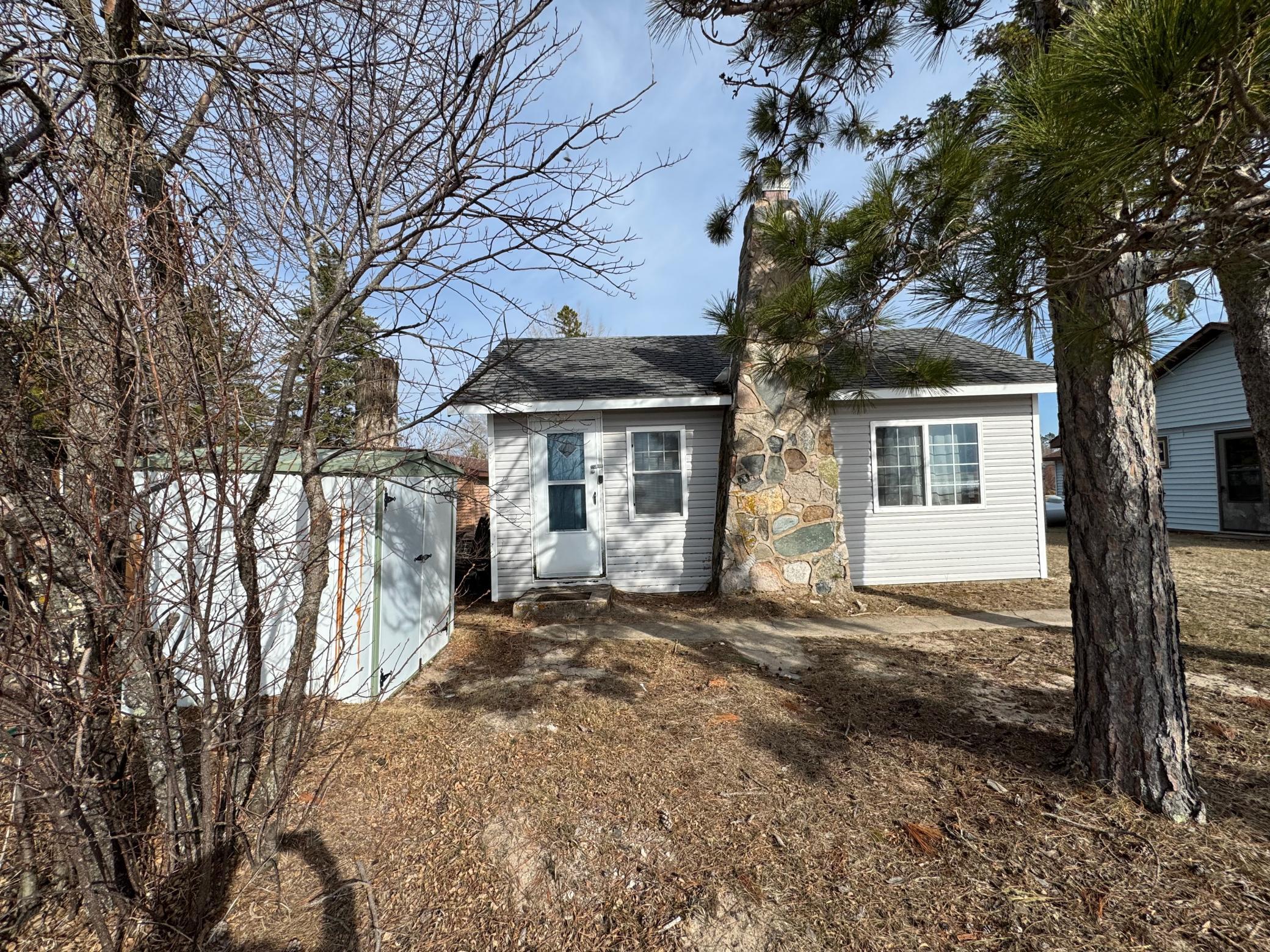25845 Lou Rayne Beach Road NE