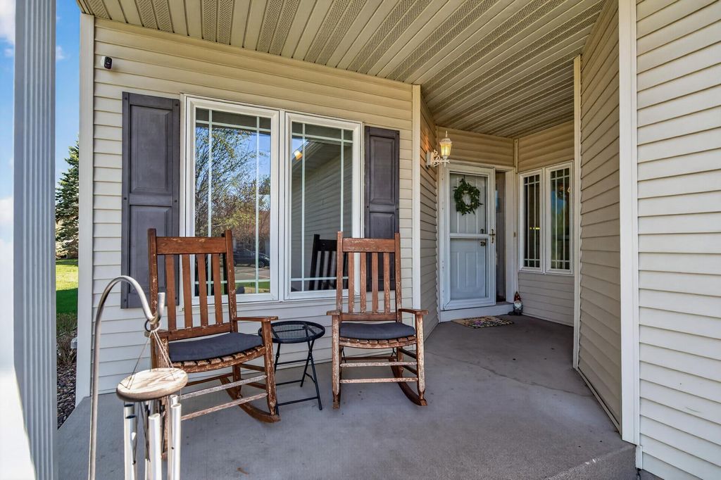 Photo of 2750 Rushmore Road, Hastings, MN 55033 (MLS # 7062983)