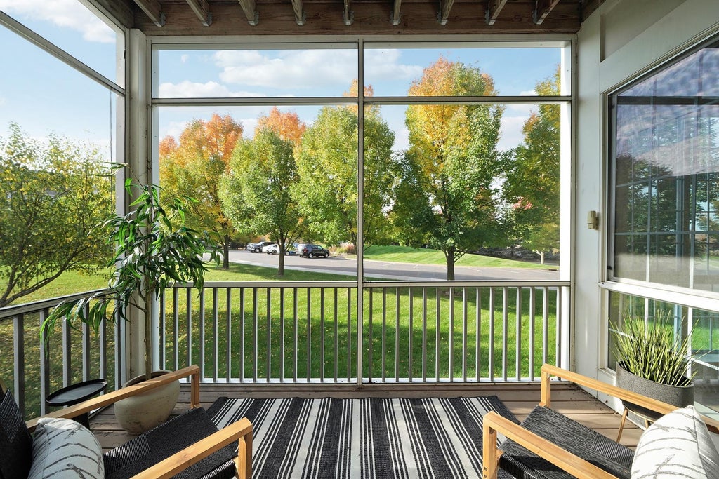 Photo of 100 Clydesdale Trail #128, Medina, MN 55340 (MLS # 7154757)