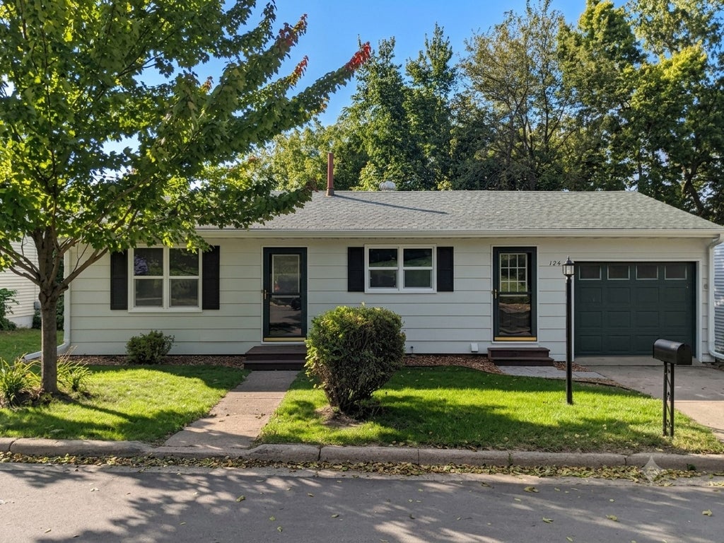 Photo of 124 N 3rd Street, Le Sueur, MN 56058 (MLS # 7143385)