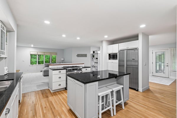 12515 SUNSET TRL, MINNEAPOLIS, MN 55441 - Image 8db34aee202f07930bdbd37b82d010e0/1637996788