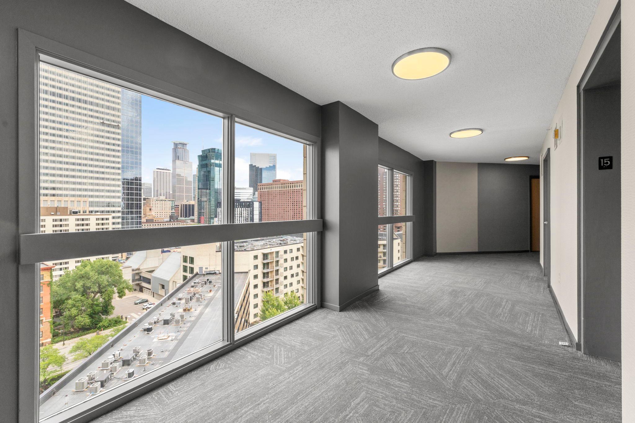 1225 Lasalle Avenue 1502