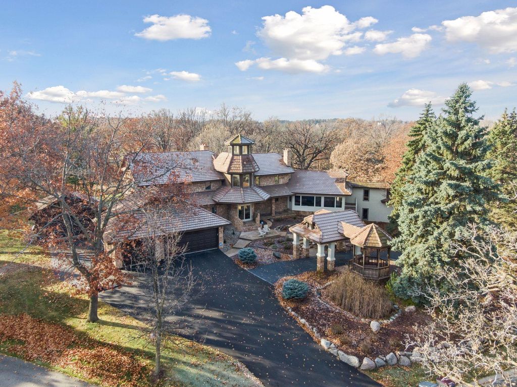 Photo of 1063 Langston Court, Shakopee, MN 55379 (MLS # 7010667)