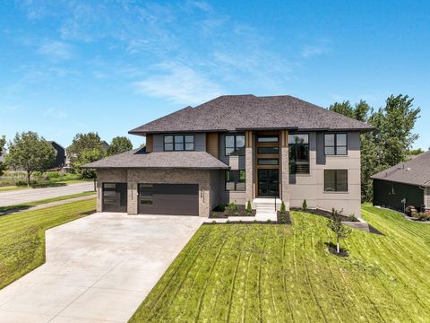 1796 Cobblestone Court Hastings MN 55033