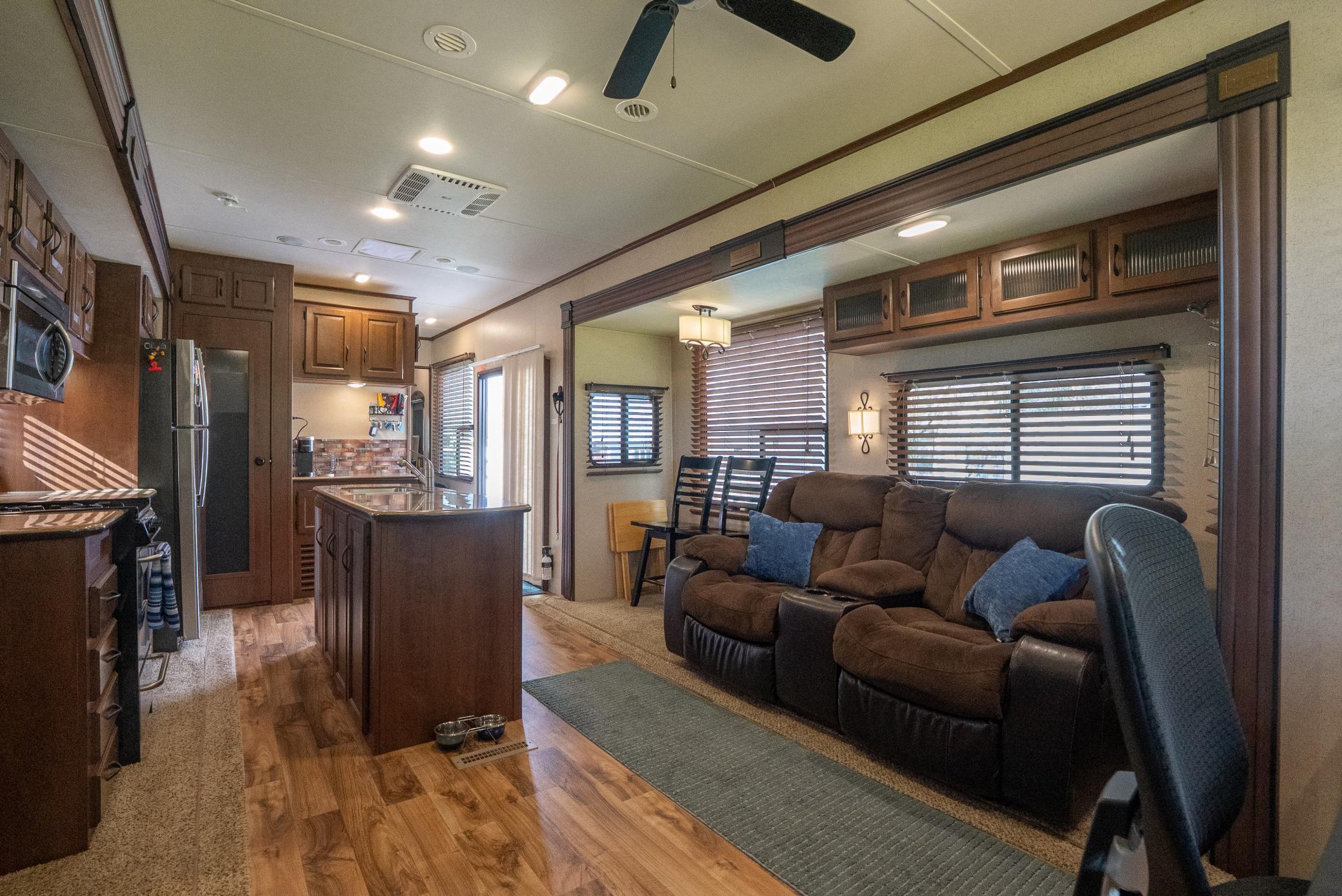 32741 N Lakes Trail # 5D