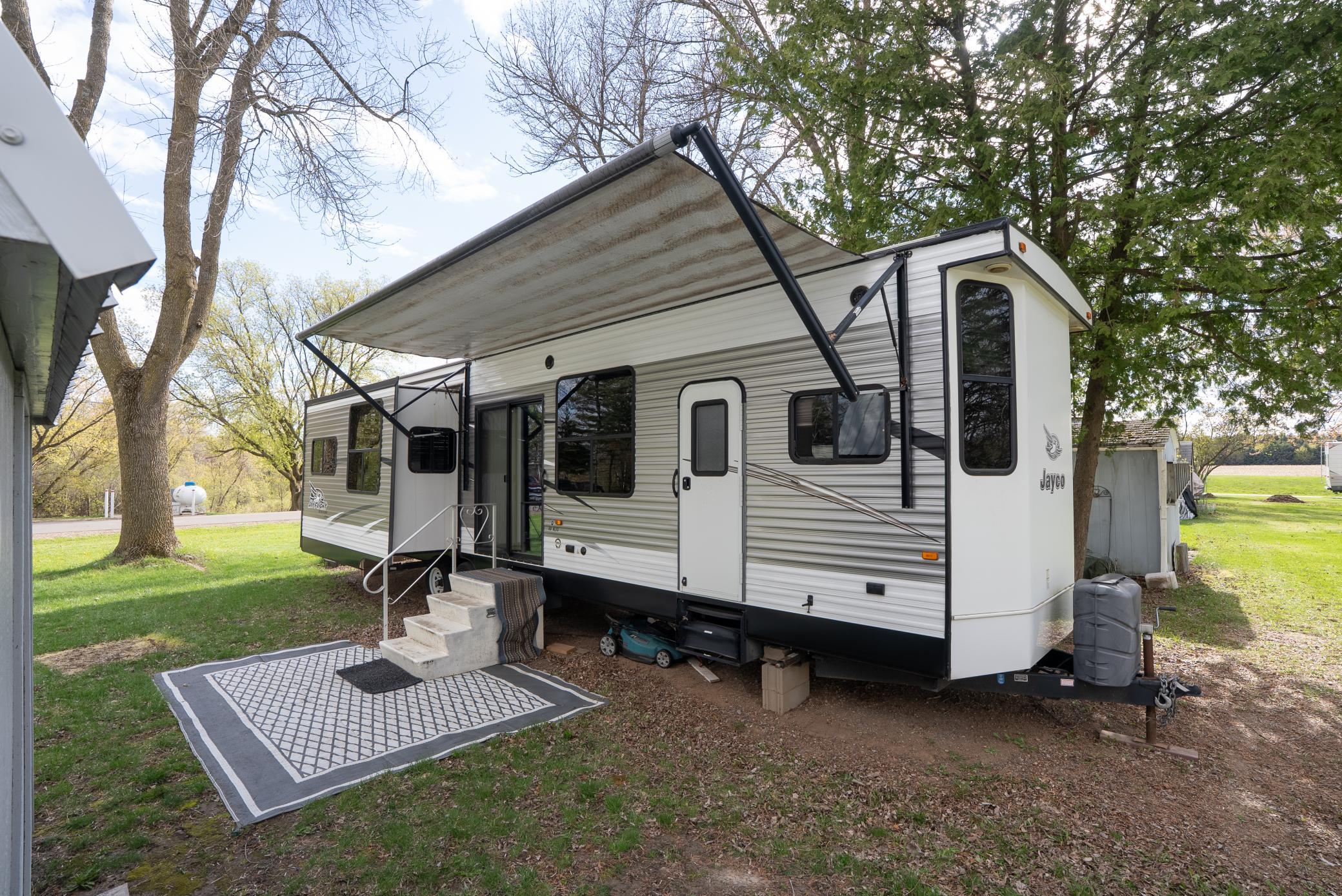 32741 N Lakes Trail # 5D