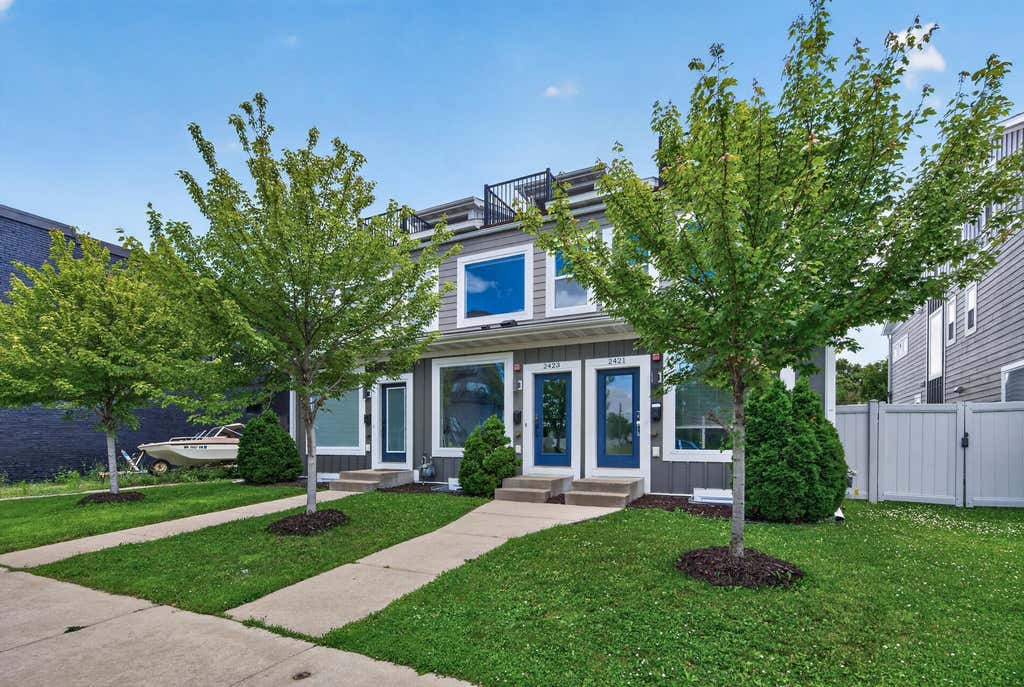 Photo of 2421 2nd Street NE, Minneapolis, MN 55418 (MLS # 7126382)