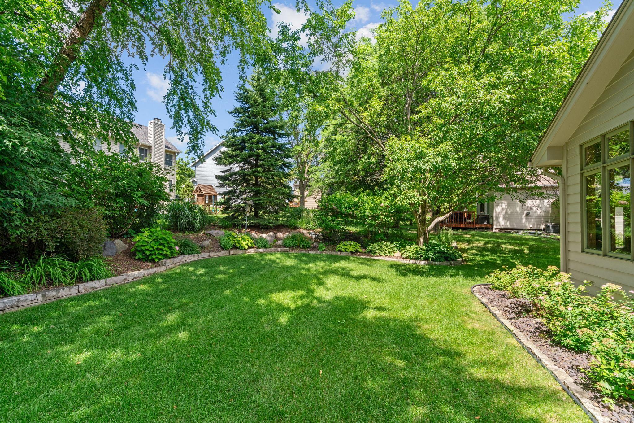 3675 Woodland Trail