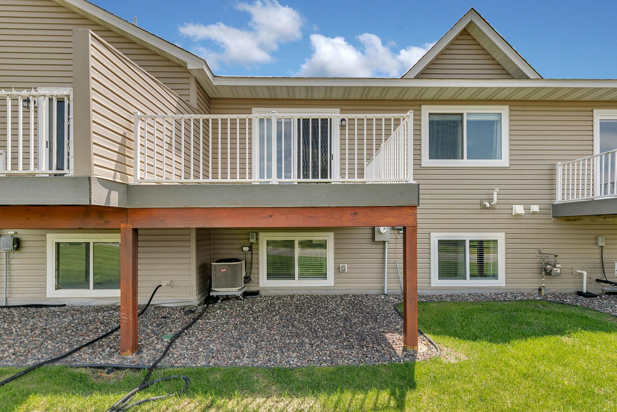 8587 Gateway Circle