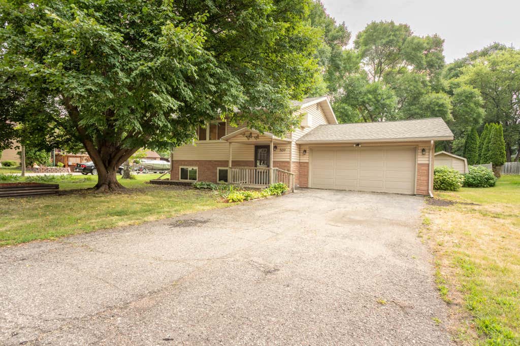 Photo of 509 Spruce Street, Alexandria, MN 56308 (MLS # 7120991)
