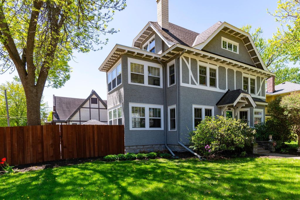 Photo of 1524 Goodrich Avenue, Saint Paul, MN 55105 (MLS # 7055002)