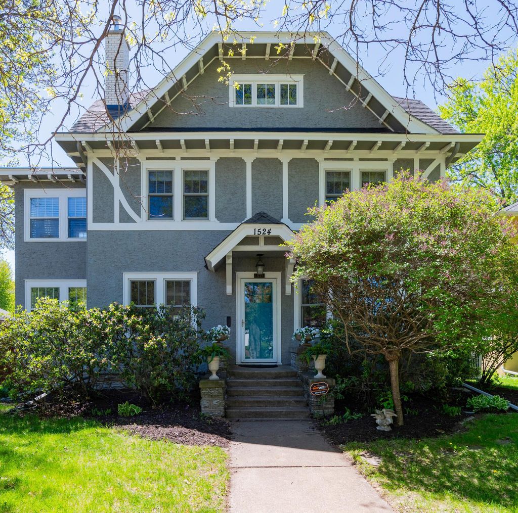 Photo of 1524 Goodrich Avenue, Saint Paul, MN 55105 (MLS # 7055002)