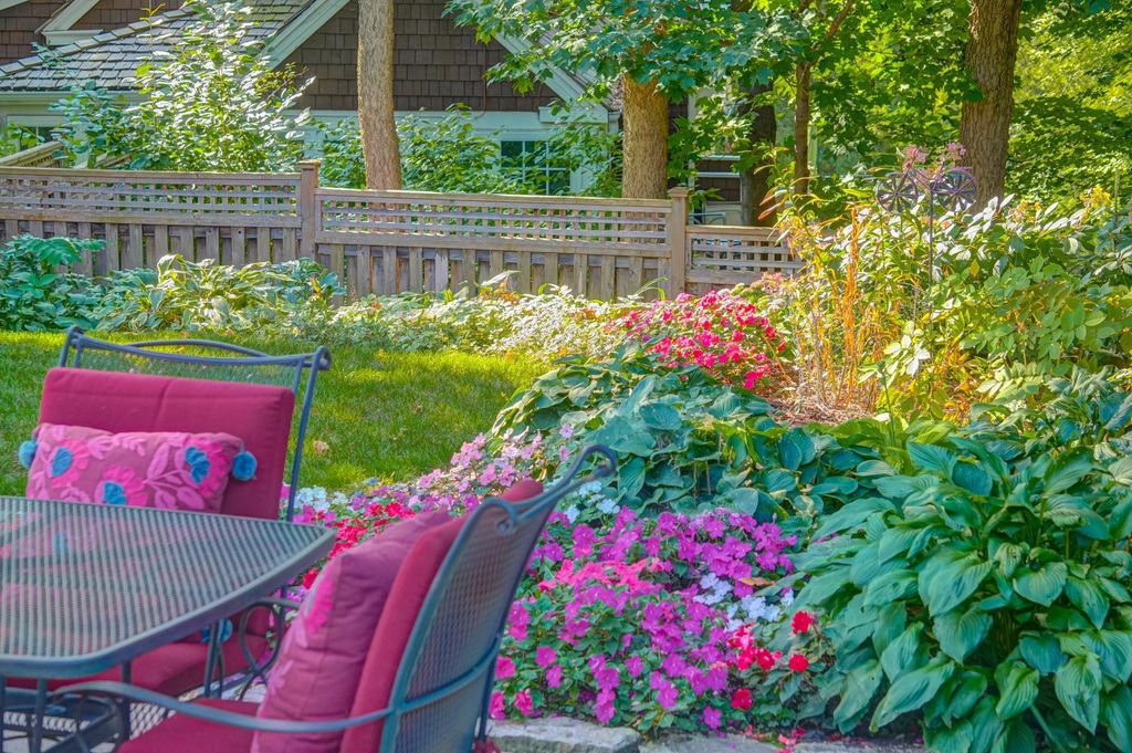 Photo of 205 Valleyview Place, Minneapolis, MN 55419 (MLS # 6743433)