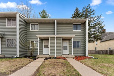 421 Robert Street S Saint Paul MN 55107