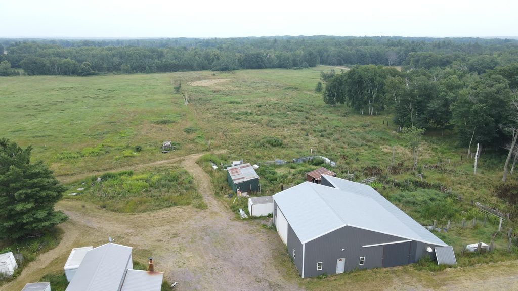 Photo of 39985 Mulling Road, Askov, MN 55704 (MLS # 7001794)