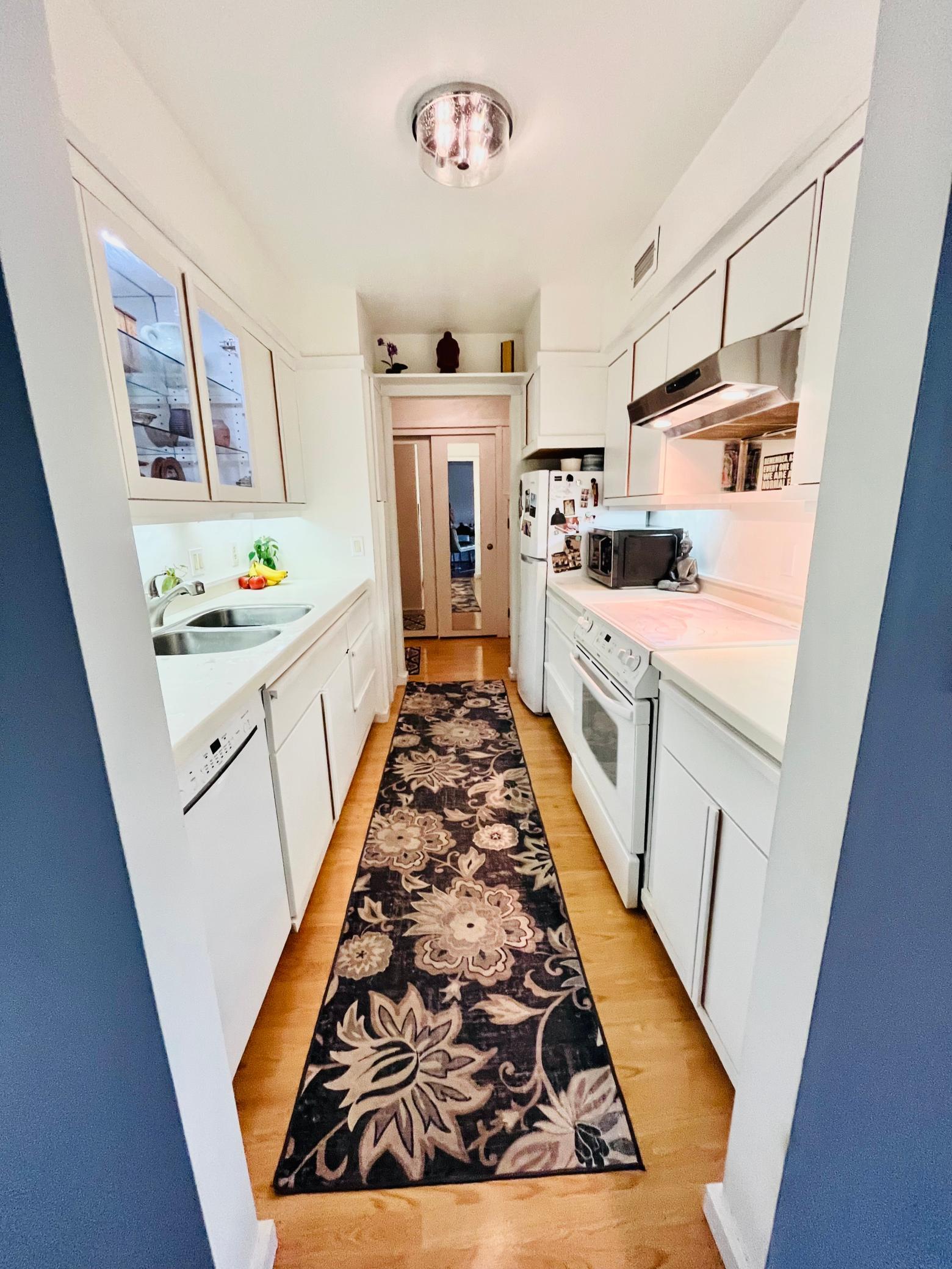 2230 Midland Grove Road 305